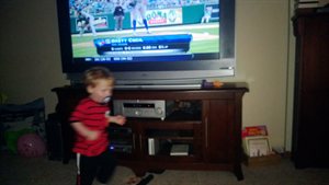 Nathan running back to the right